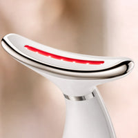 Detalle del cabezal curvo de 160° con luz LED roja